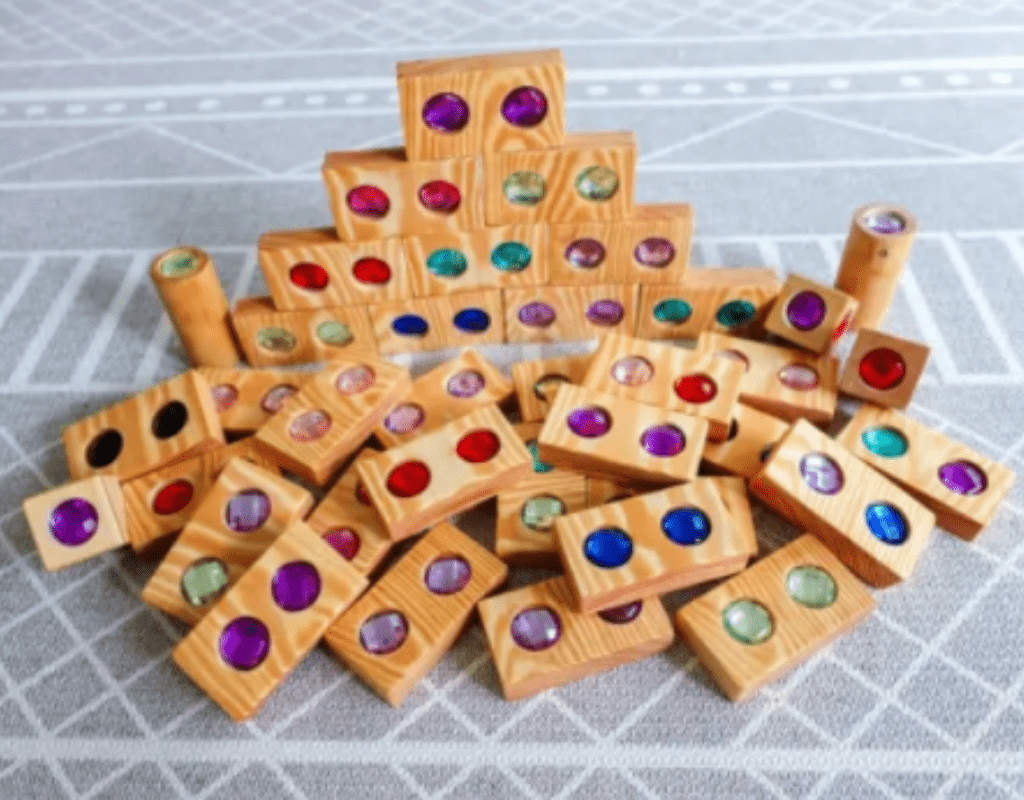 DIY Bauspiel inspired wooden gemstone blocks