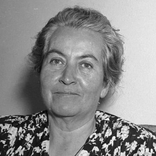 Gabriela mistral